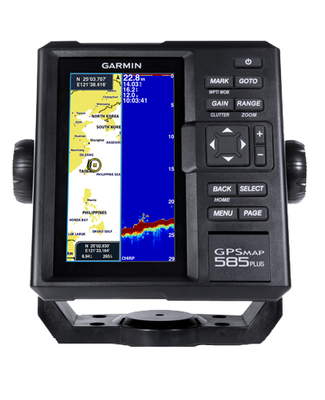 фото Garmin GPSMAP 585 PLUS с трансдьюсером GT20 (NR010-01711-00GT20)