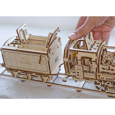фото 3D деревянный конструктор UGEARS Локомотив с тендером