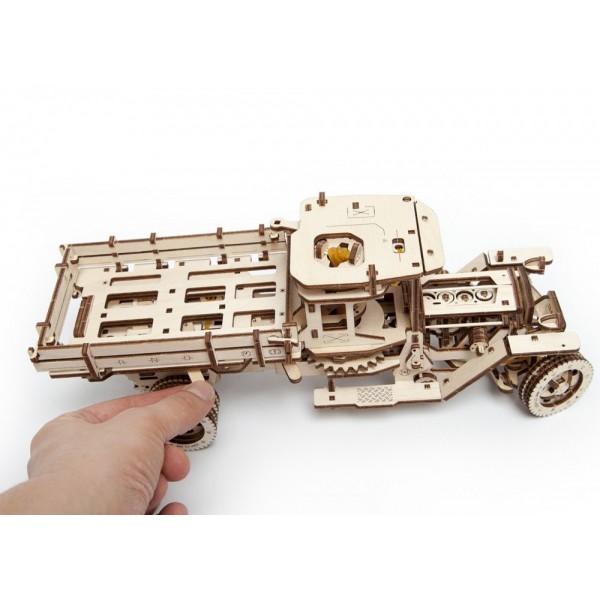 фото 3D деревянный конструктор UGEARS Грузовик UGM-11